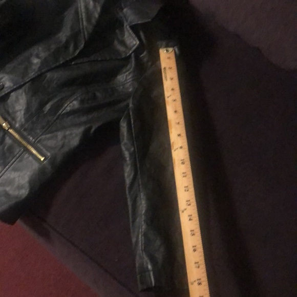 Last kiss black jacket.size -large - Picture 10 of 12